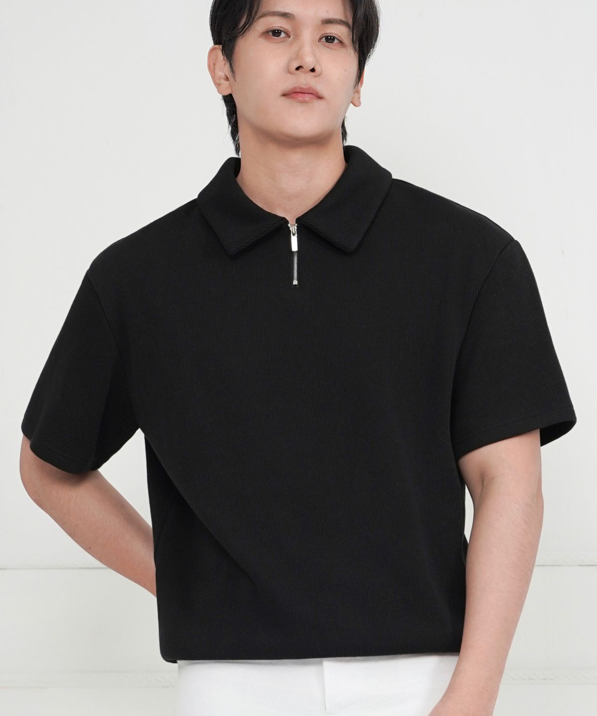디바라(DIBALA) 자동넣입 페이크 드랍 오버핏 반집업 카라티 반팔 티셔츠