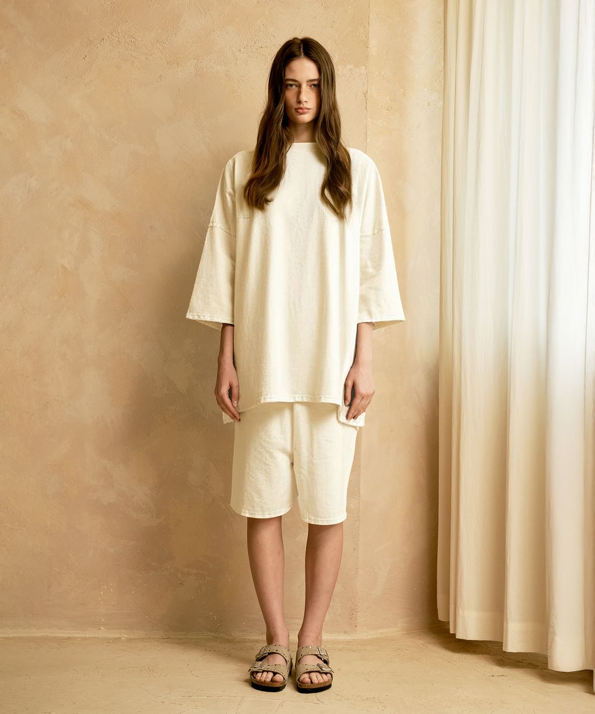 리 더블유(REW) COMFY TOP (IVORY)