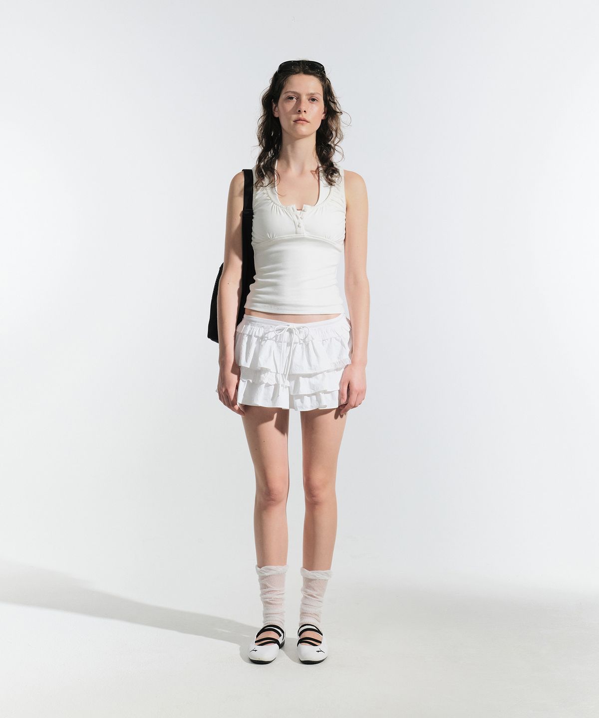 그로브(GROVE) IKA SLEEVELESS TOP (IVORY)