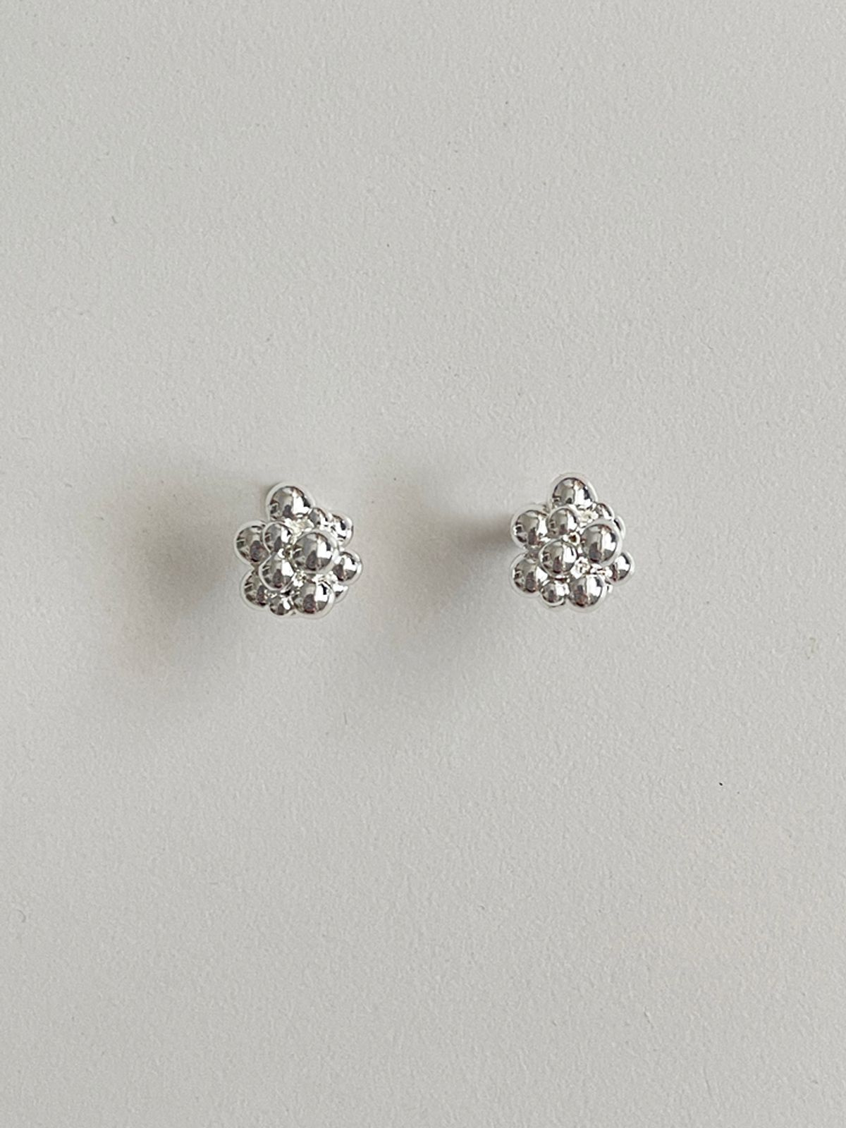 엘리오나(ELYONA) ELA 12 Petite Bloom Earrings