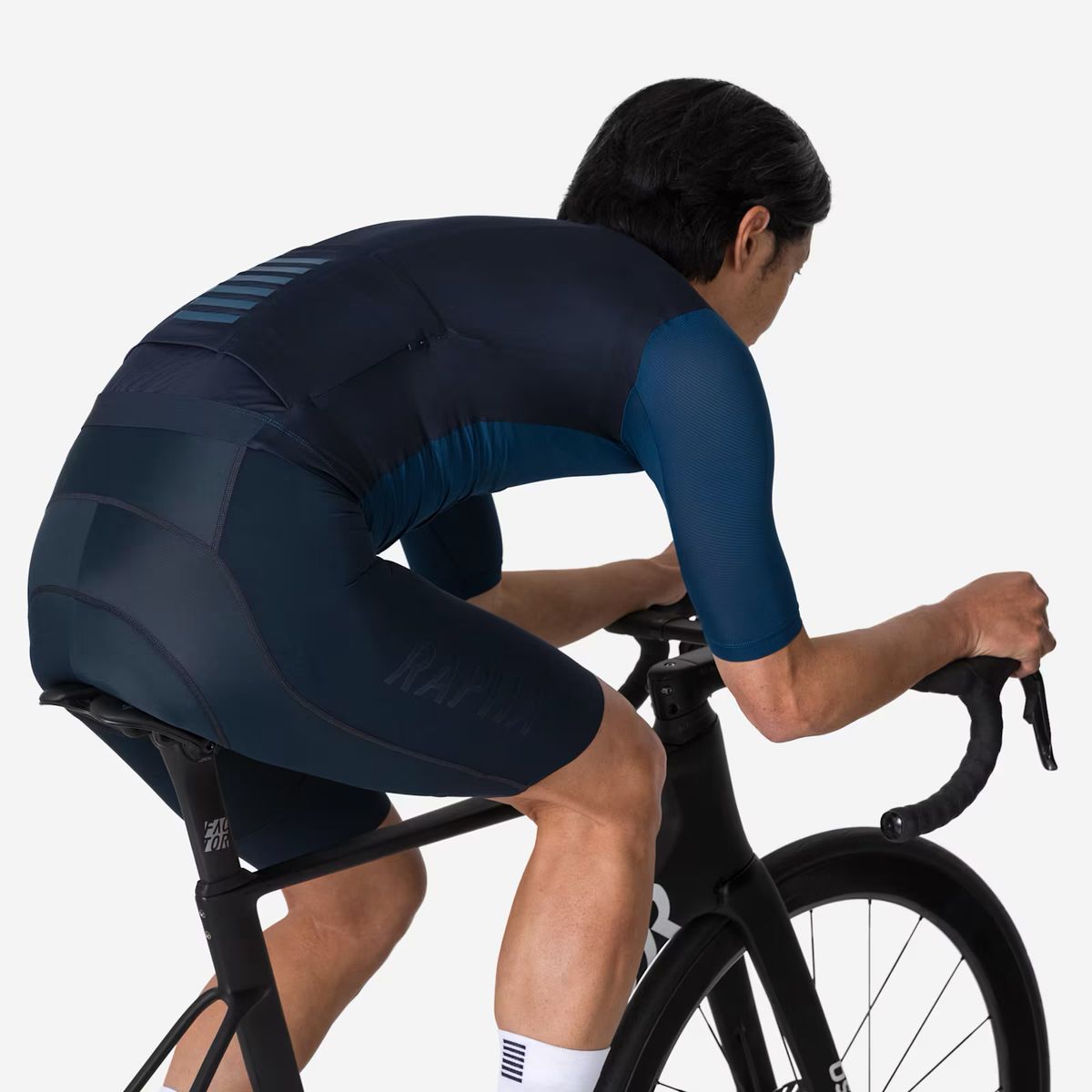 라파(RAPHA) 남성용 프로팀 트레이닝 져지 타이탄