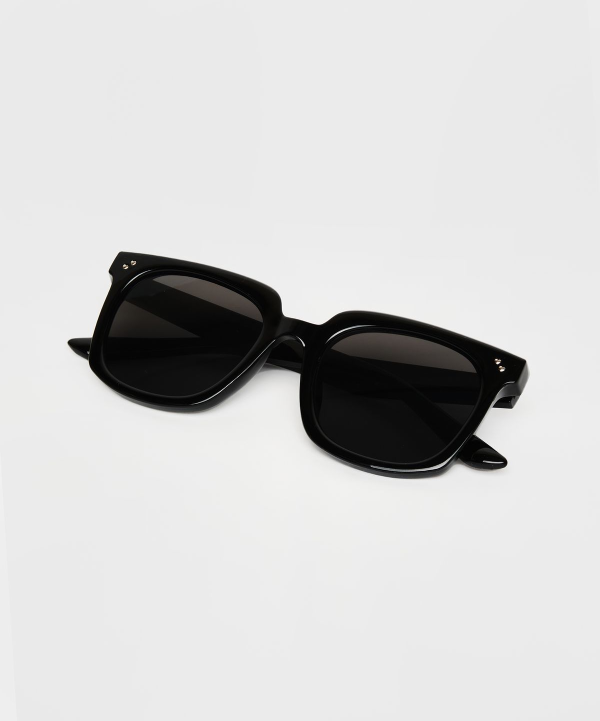 투큐브(2CUBE) Plastic Love Sunglasses