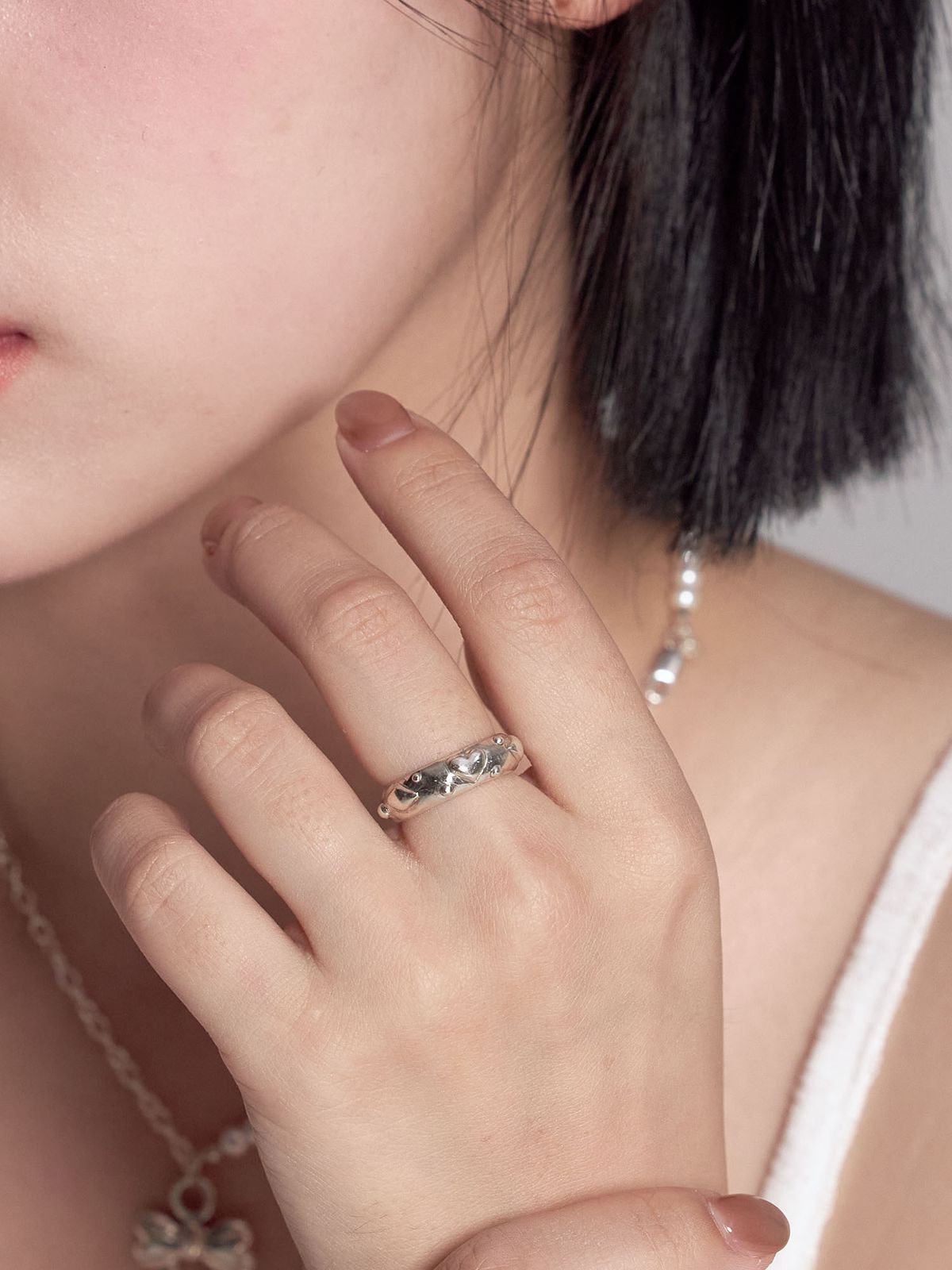 러브트릭스(LOVETRIX) Silver925 Heart drawing bold ring1