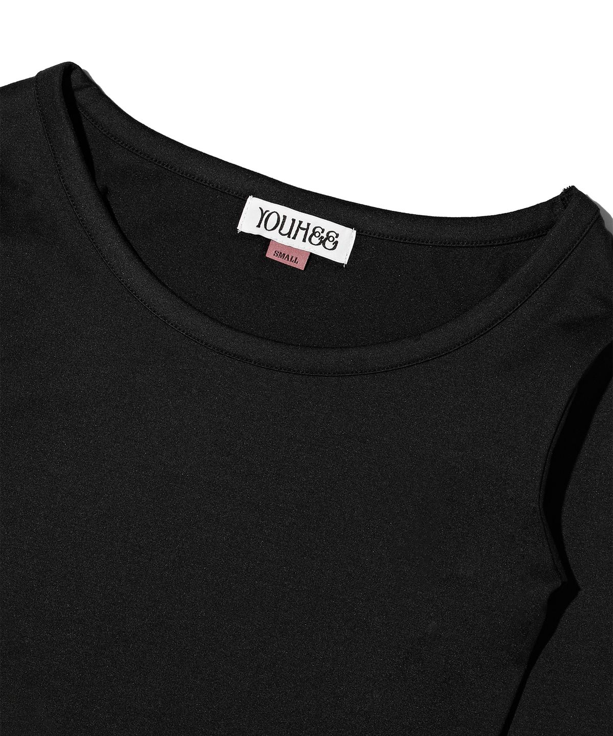 유희(YOUHEE) BASIC U-NECK QUARTER SLEEVE BLACK