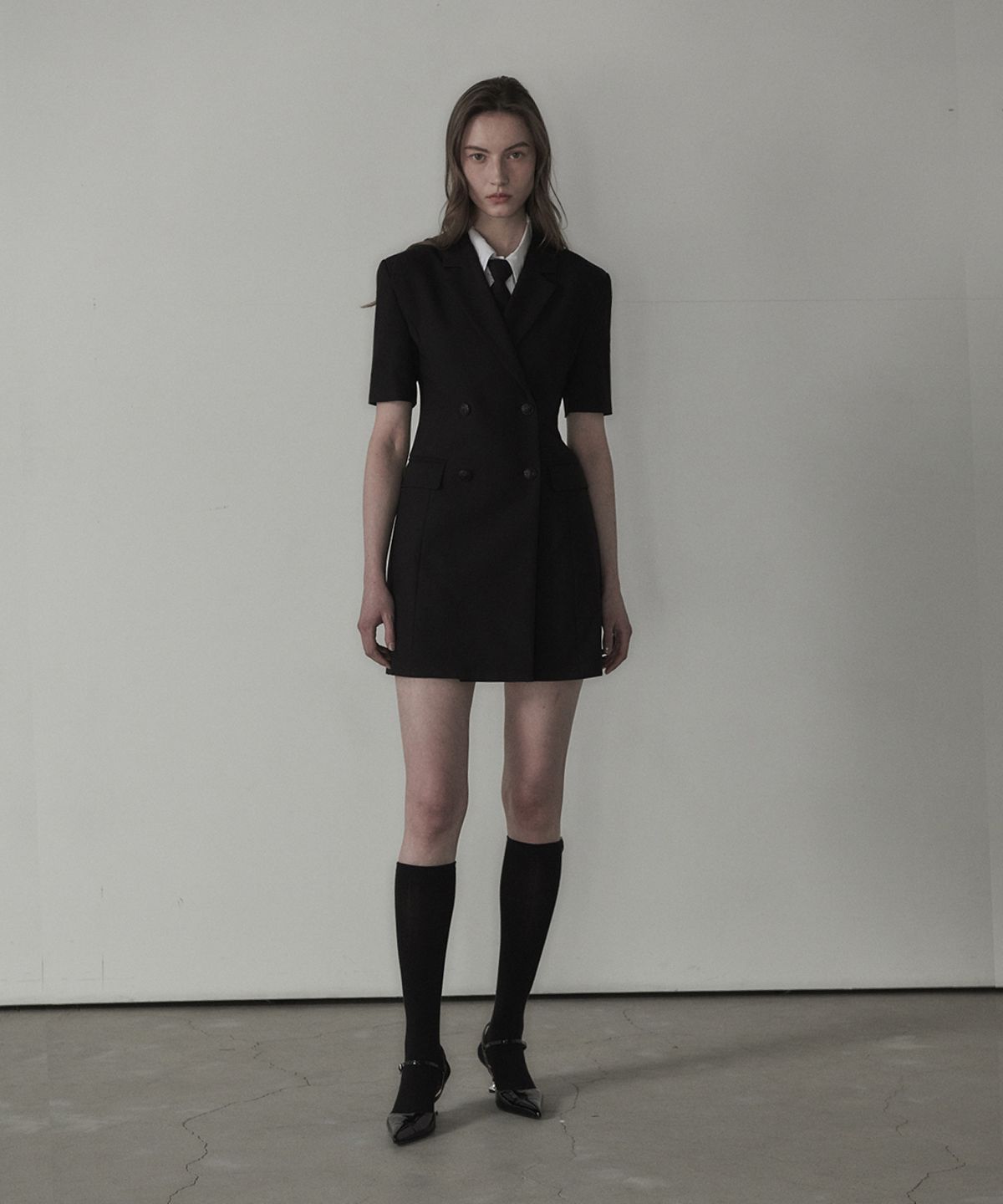마우솔레움(MAU SOLEUM) [Standard Fit] Jenn Half-Sleeve Suit Jacket Dress - Black