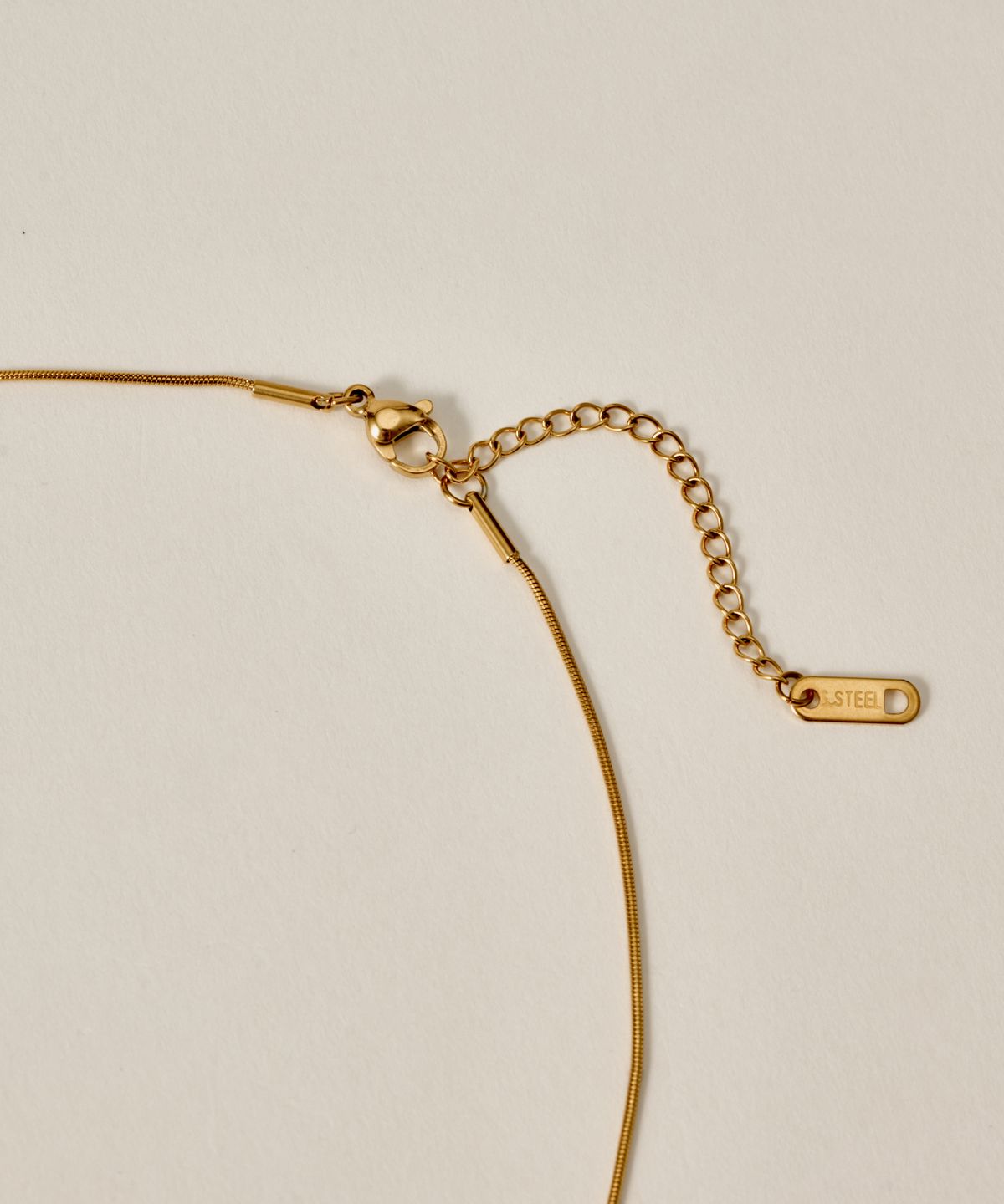 노비스도쿄(NOVICE TOKYO) 슬림 라운드 체인 목걸이 Thin Round Chain Necklace［Stainless］/ Gold