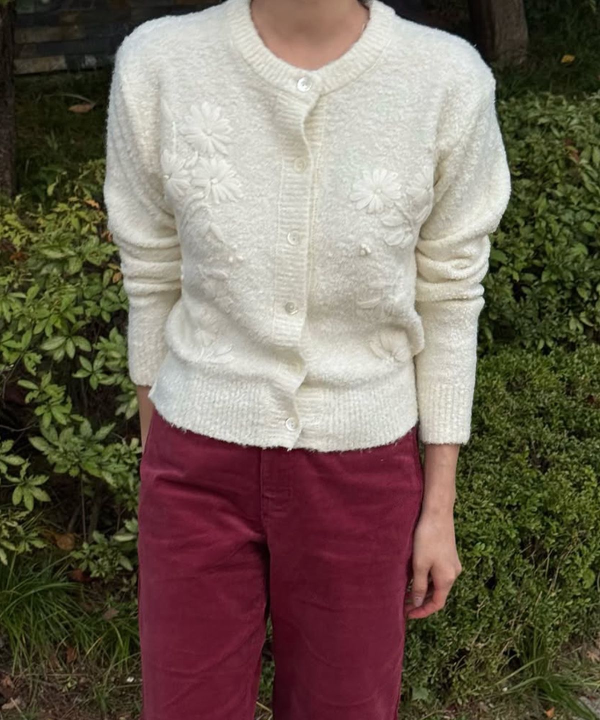 튜드먼트(TTUDEMENT) GRANDMA BOUCLE CARDIGAN CREAM