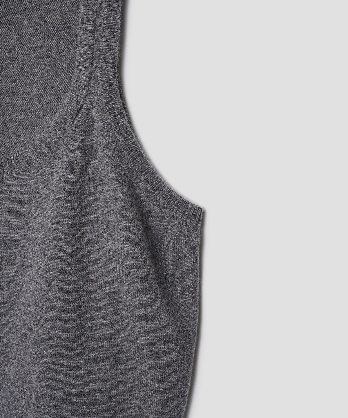 튜드먼트(TTUDEMENT) TWO-WAY KNIT BUSTIER CHARCOAL