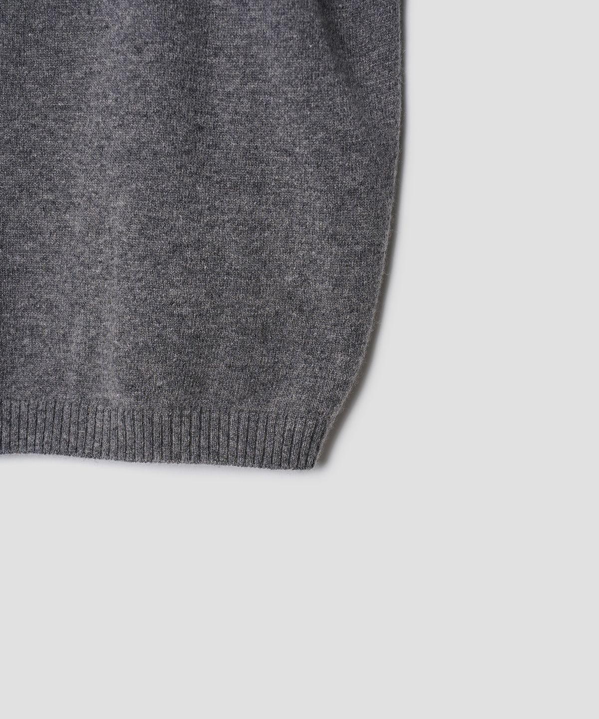 튜드먼트(TTUDEMENT) TWO-WAY KNIT BUSTIER CHARCOAL
