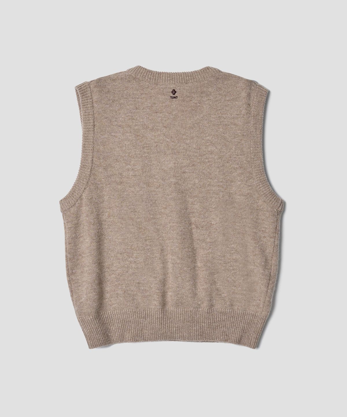 튜드먼트(TTUDEMENT) MUTED ARGYLE VEST BEIGE