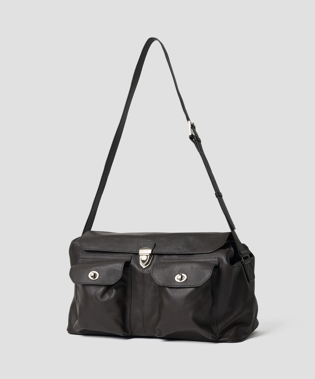 튜드먼트(TTUDEMENT) FLAP POCKET SATCHEL BAG BROWN