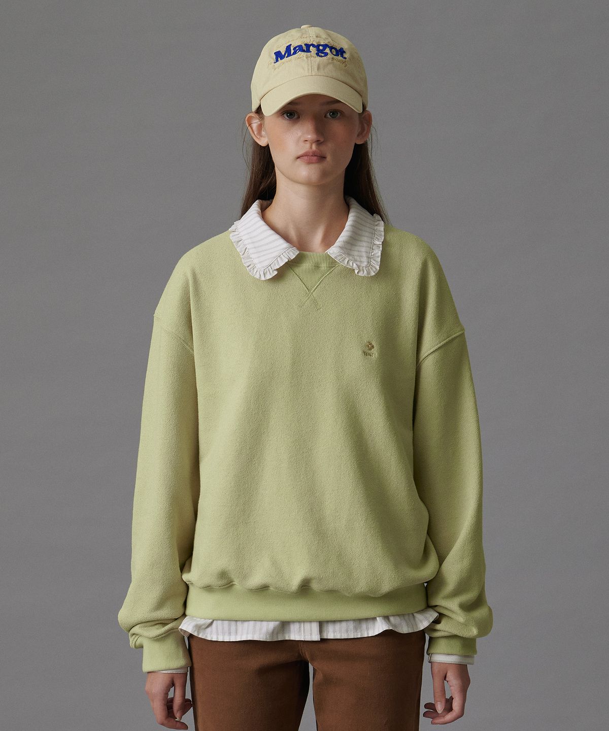 튜드먼트(TTUDEMENT) CLOVER BOUCLE SWEATSHIRT APPLE GREEN
