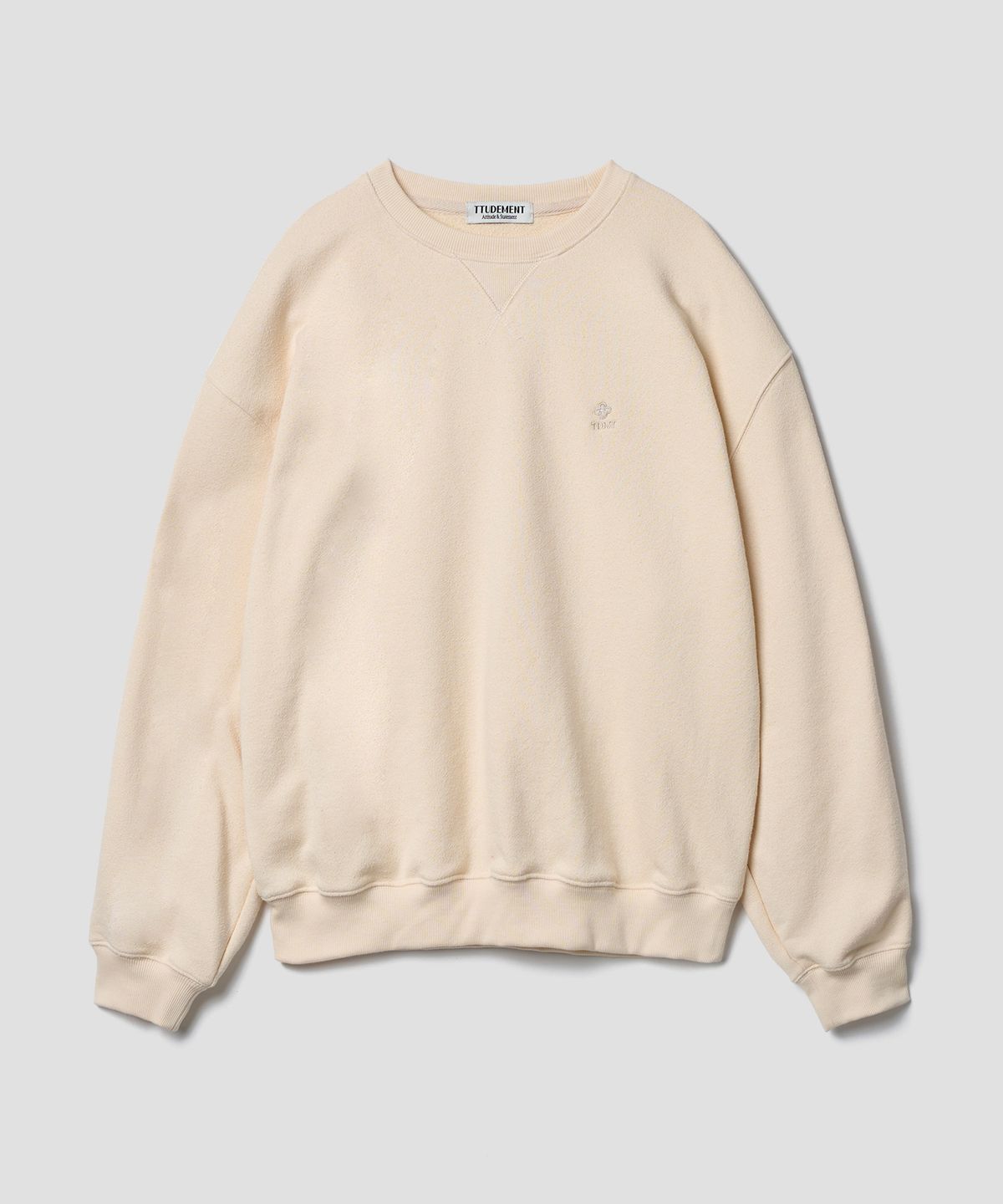 튜드먼트(TTUDEMENT) CLOVER BOUCLE SWEATSHIRT IVORY