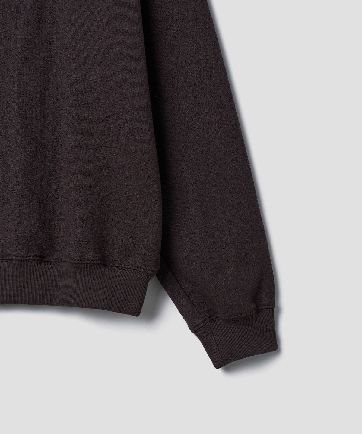 튜드먼트(TTUDEMENT) CLOVER BOUCLE SWEATSHIRT BROWN