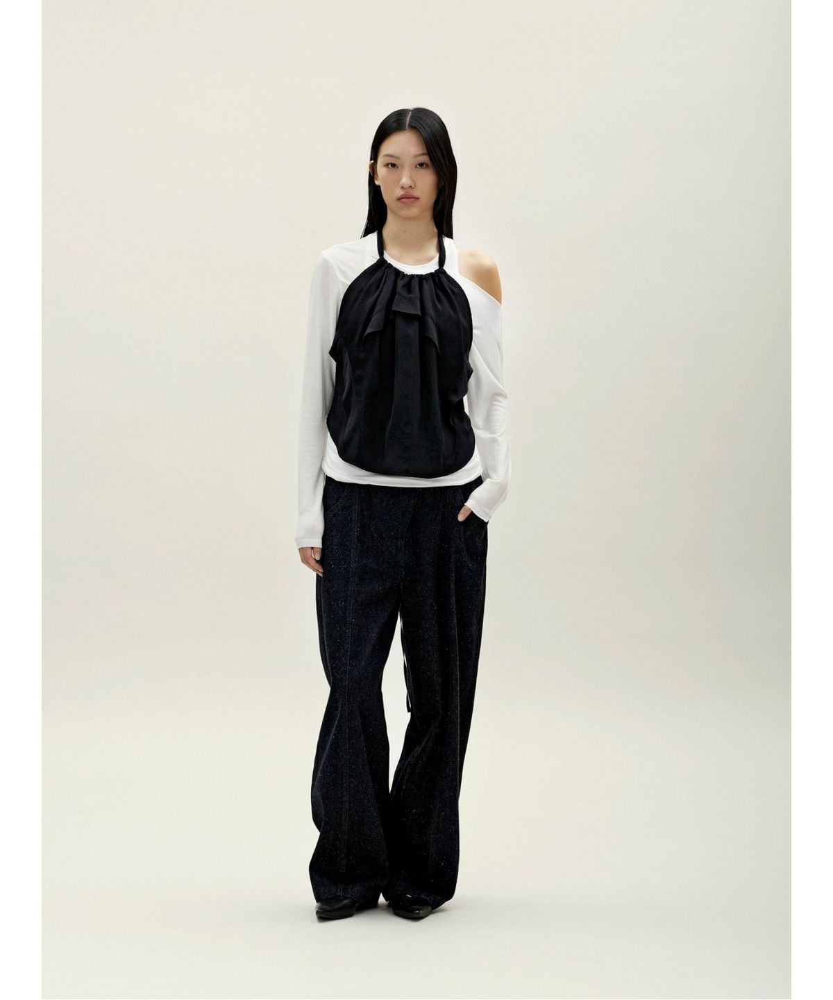 앙개(ANGGAE) Tulip Layering Top   Black