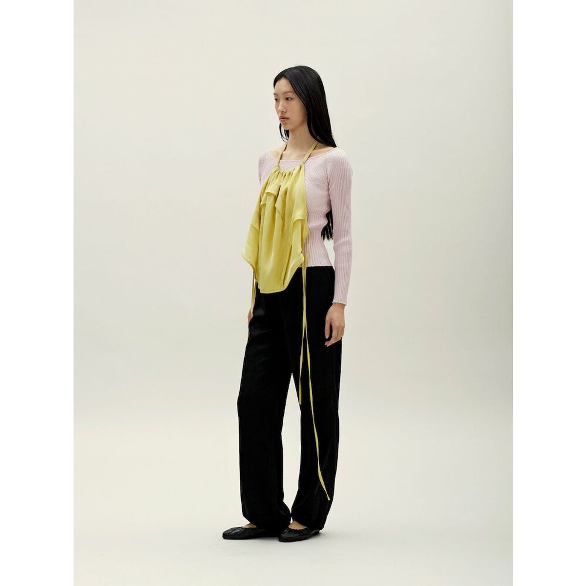 앙개(ANGGAE) Tulip Layering Top   Lemon