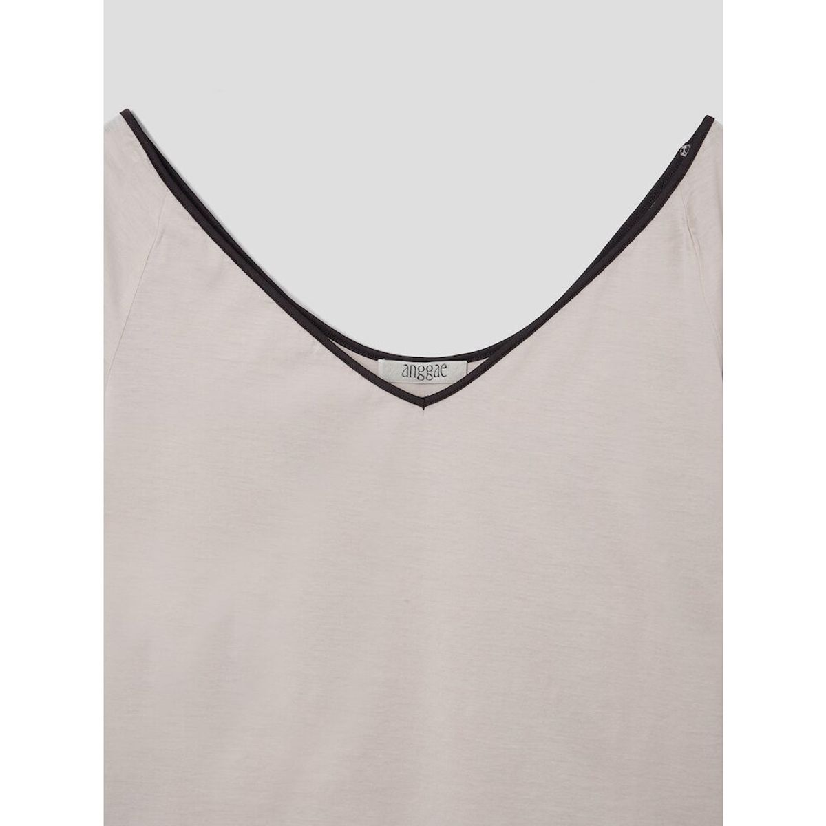 앙개(ANGGAE) Contrast Scoop Neck TShirt  Beige