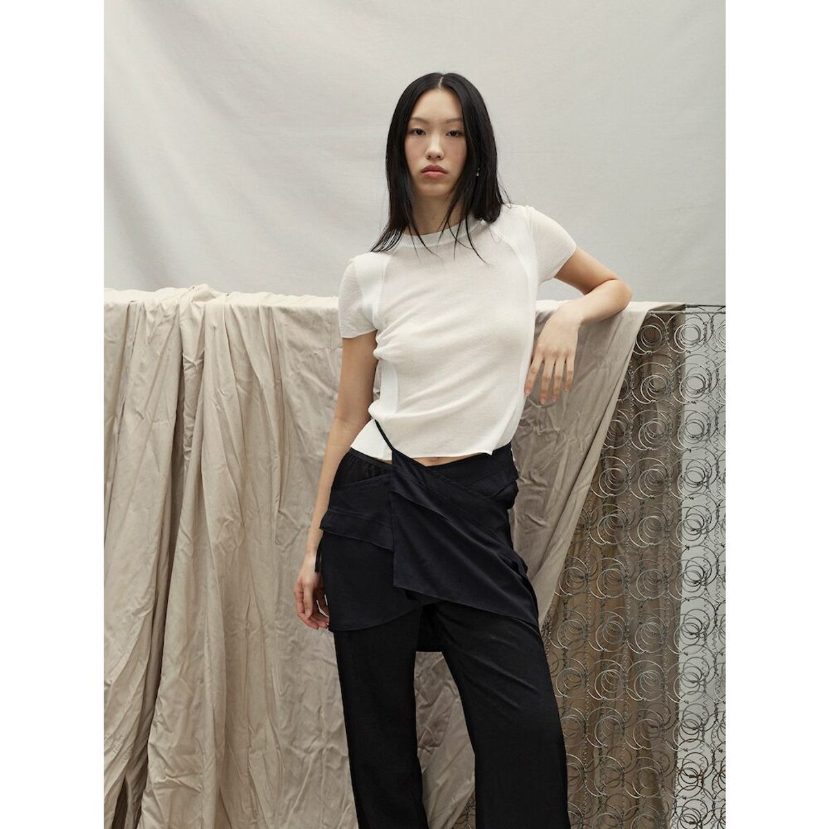 앙개(ANGGAE) Contrast Knit TShirt  White