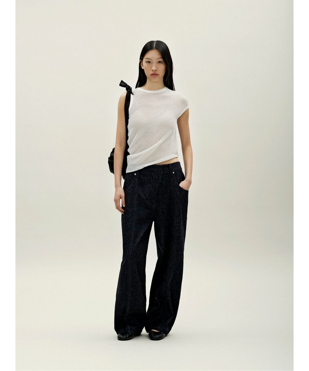 앙개(ANGGAE) Unbalanced Twill Knit   White
