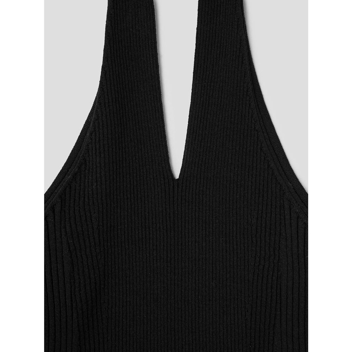 앙개(ANGGAE) Ribbed Halter Top  Black
