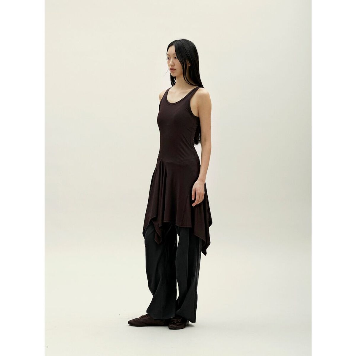 앙개(ANGGAE) Petal Jersey Dress   Brown
