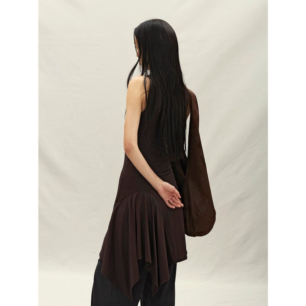 앙개(ANGGAE) Petal Jersey Dress   Brown