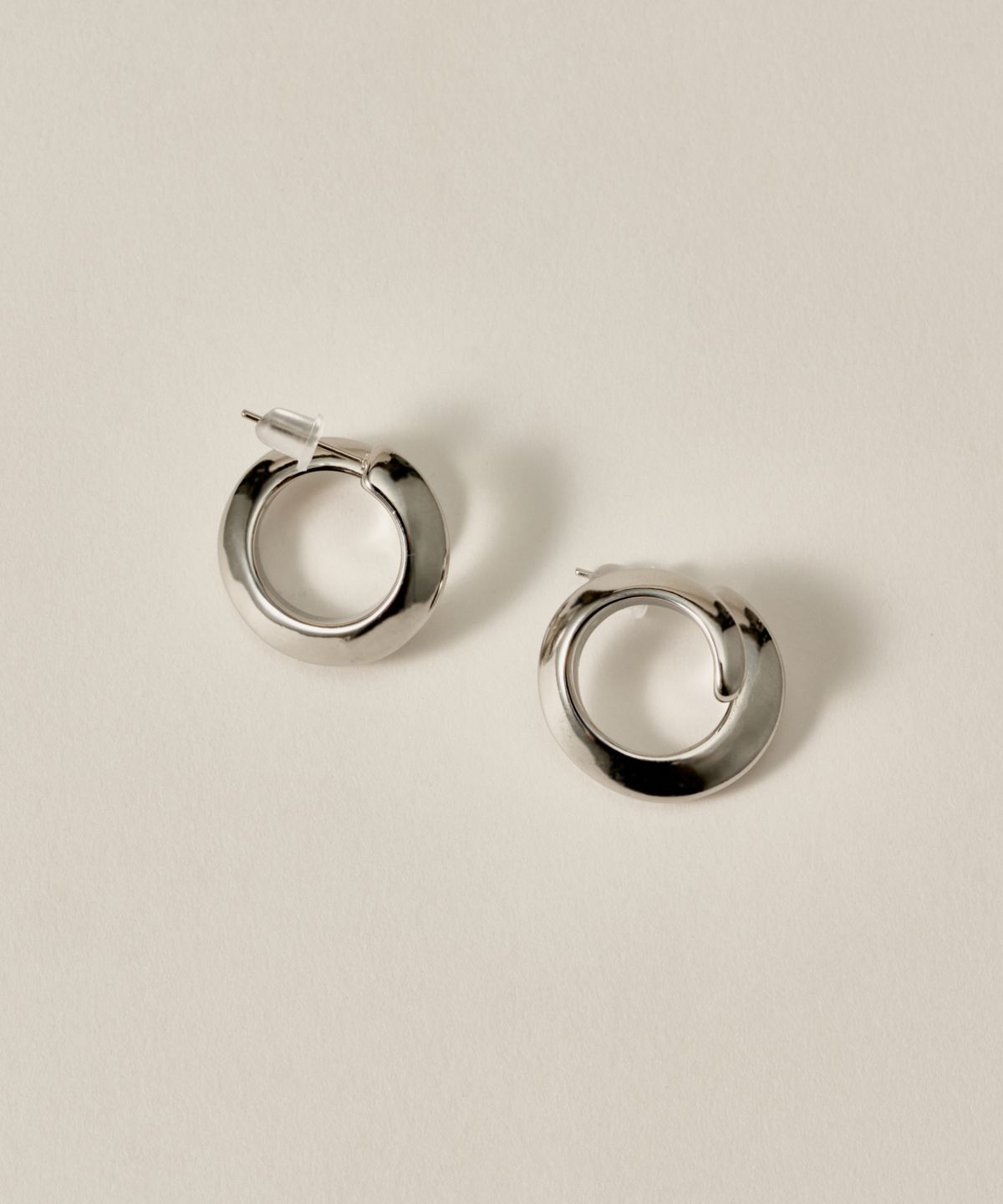 노비스도쿄(NOVICE TOKYO) 컬 피어스 Curl Pierce［Stainless］/ Silver