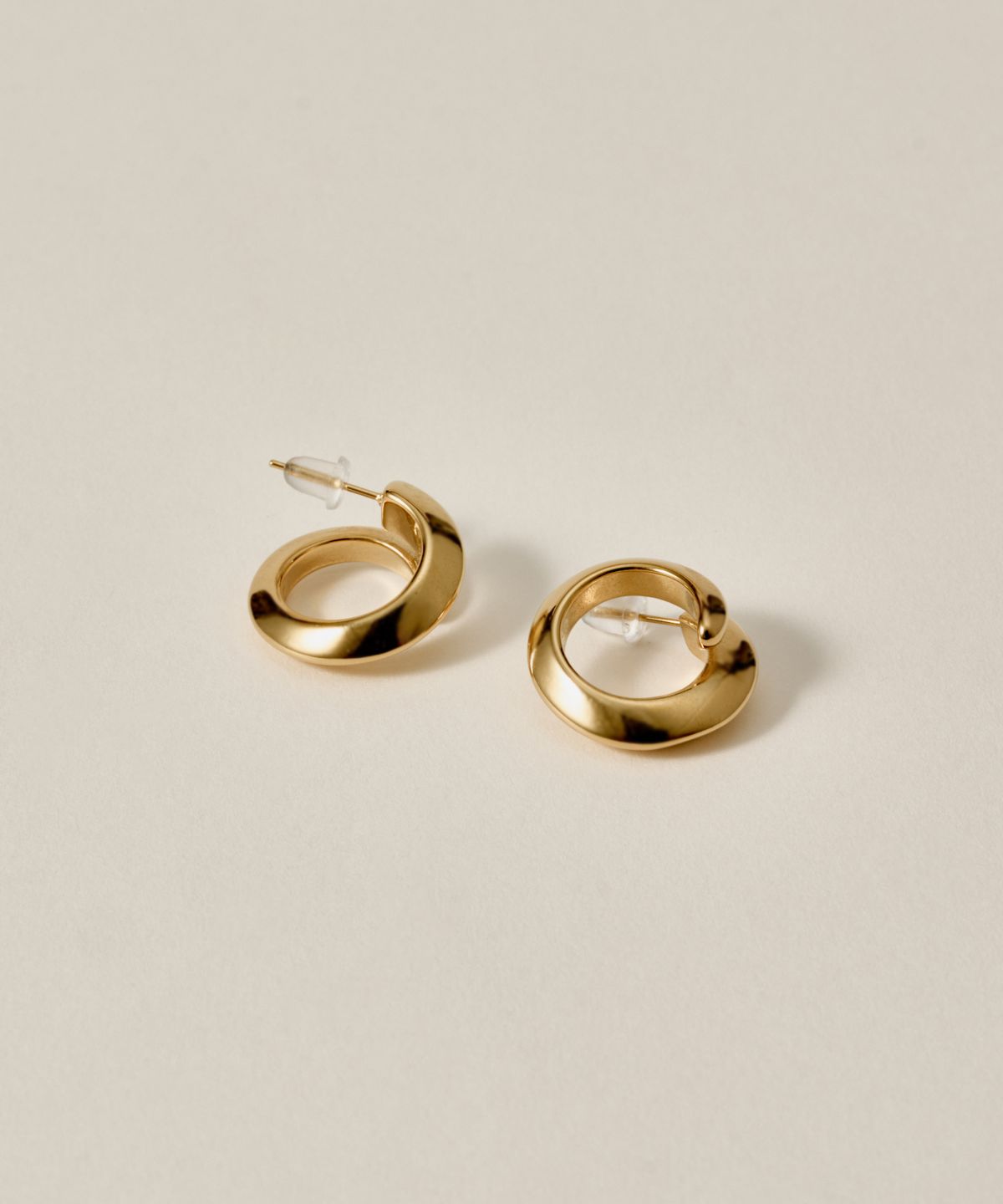 노비스도쿄(NOVICE TOKYO) 컬 피어스 Curl Pierce［Stainless］/ Gold