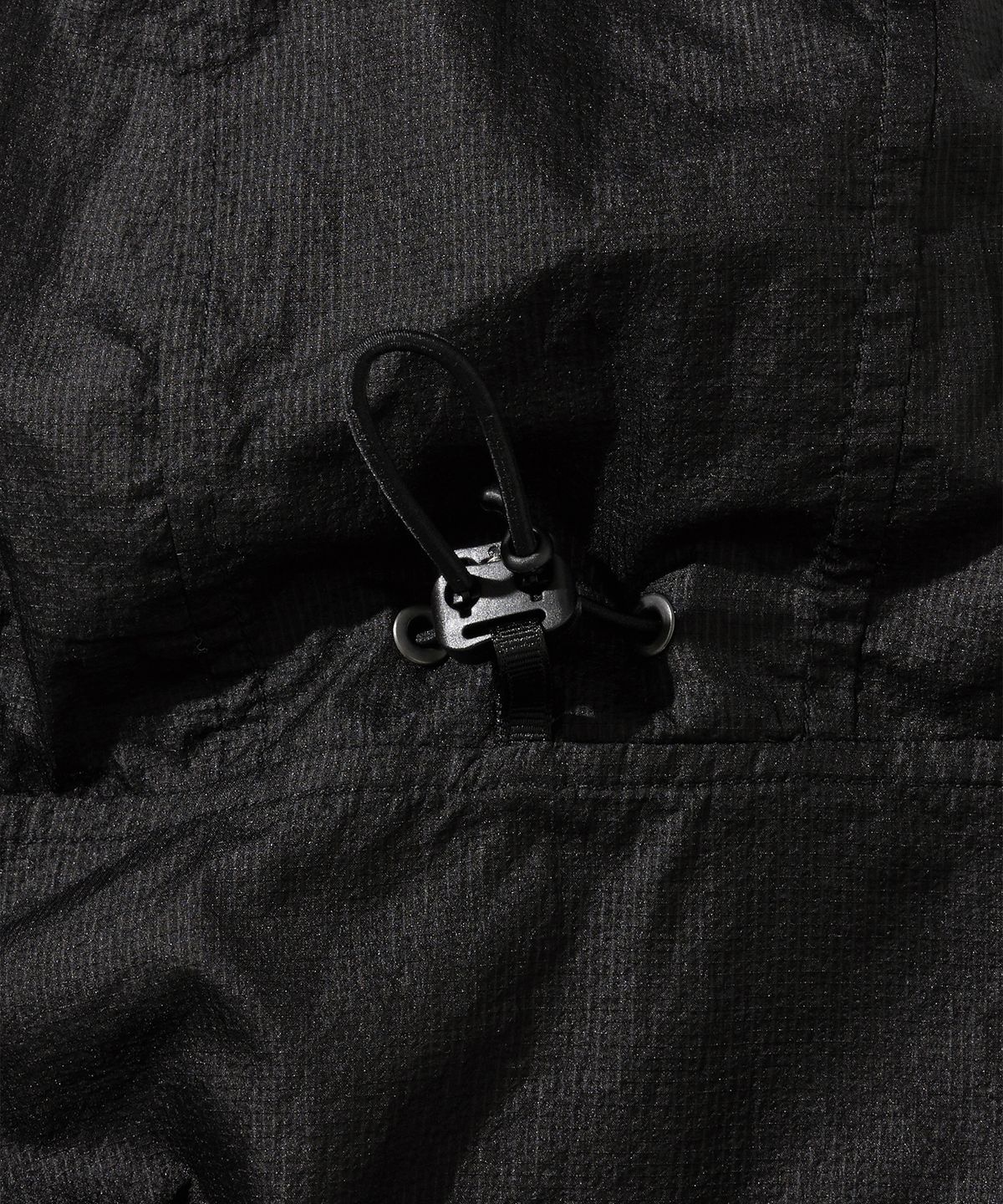 버터플라이 스포츠웨어(BUTTERFLY SPORTSWEAR) 커브라인 캡 후드 바람막이 자켓 블랙