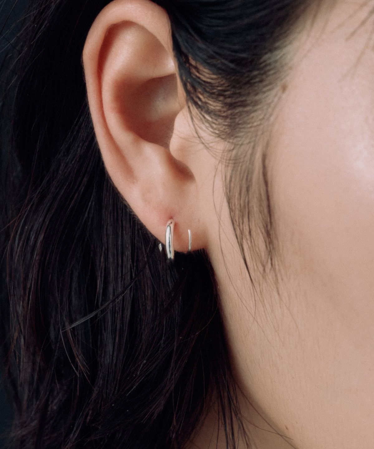 노비스도쿄(NOVICE TOKYO) 컬 트위스트 피어스 Curl Twist Pierce/ Silver