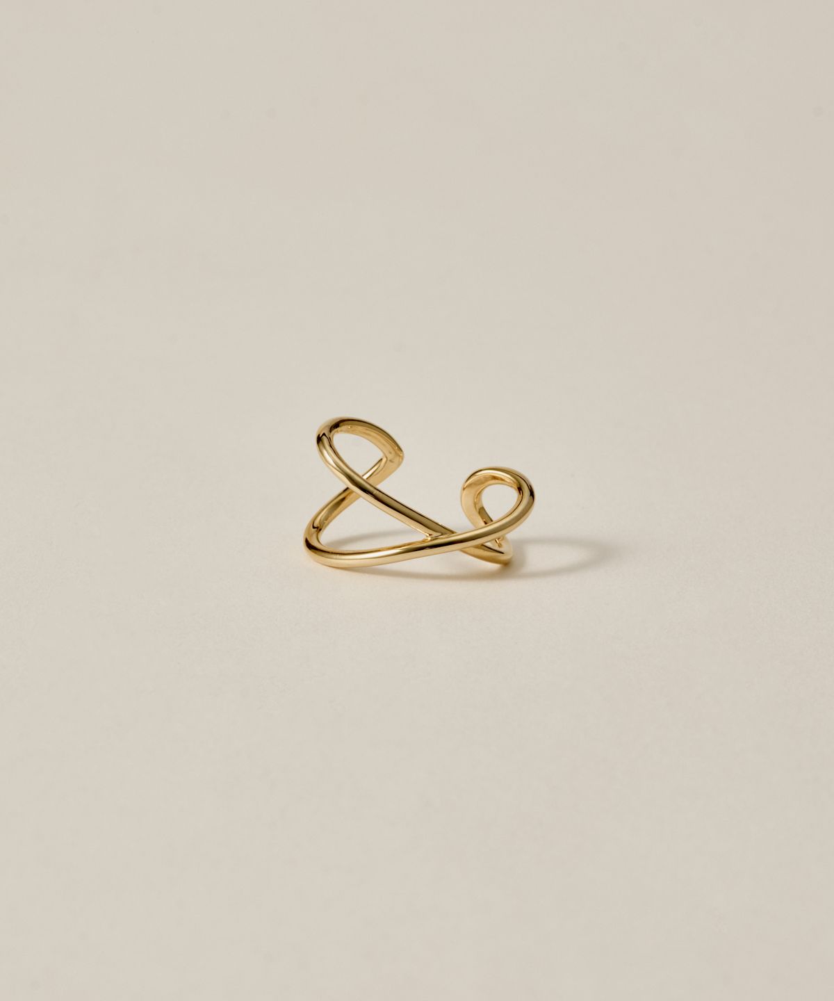 노비스도쿄(NOVICE TOKYO) 로우 크로스 라인 이어커프 Lower Cross Line Ear Cuff/ Gold