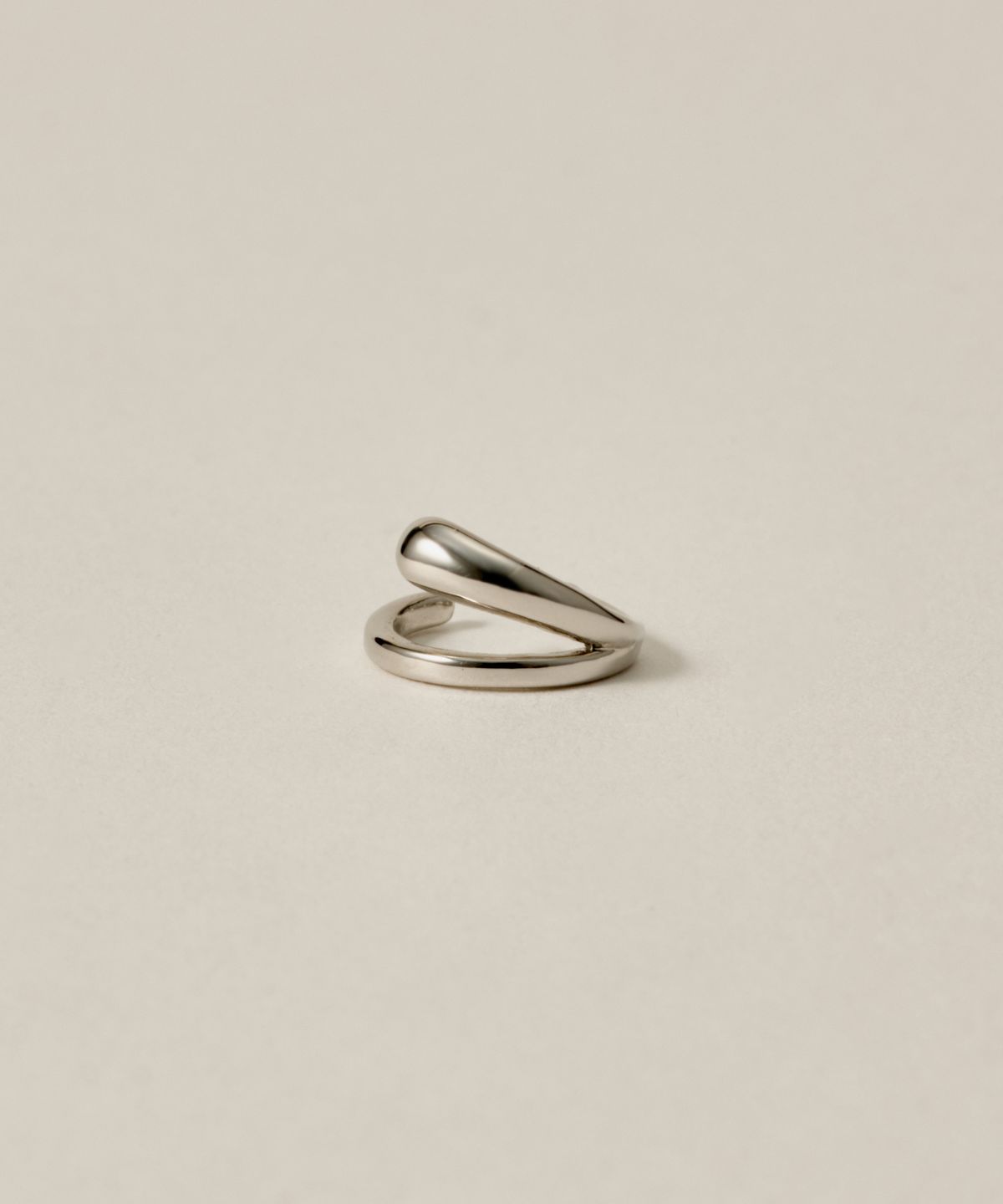 노비스도쿄(NOVICE TOKYO) 미니 더블 레이어드 이어커프 Mini Double Nuance Ear Cuff/ Silver