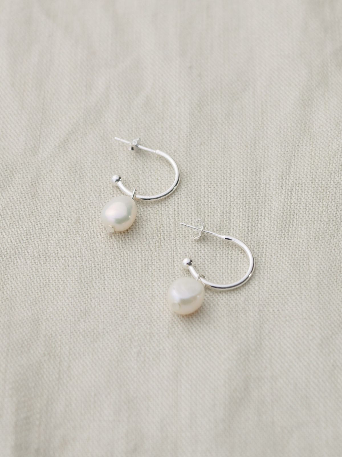 노비스도쿄(NOVICE TOKYO) 바로크 담수진주 후프 피어스 (귀걸이) Baroque Pearl Hoop Pierce  [Silver 925]  / Silver
