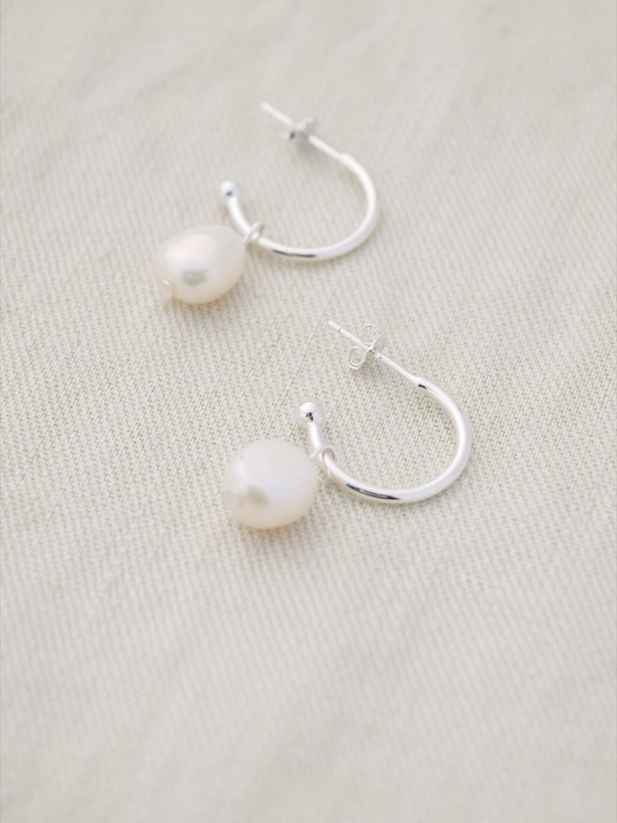 노비스도쿄(NOVICE TOKYO) 바로크 담수진주 후프 피어스 (귀걸이) Baroque Pearl Hoop Pierce  [Silver 925]  / Silver