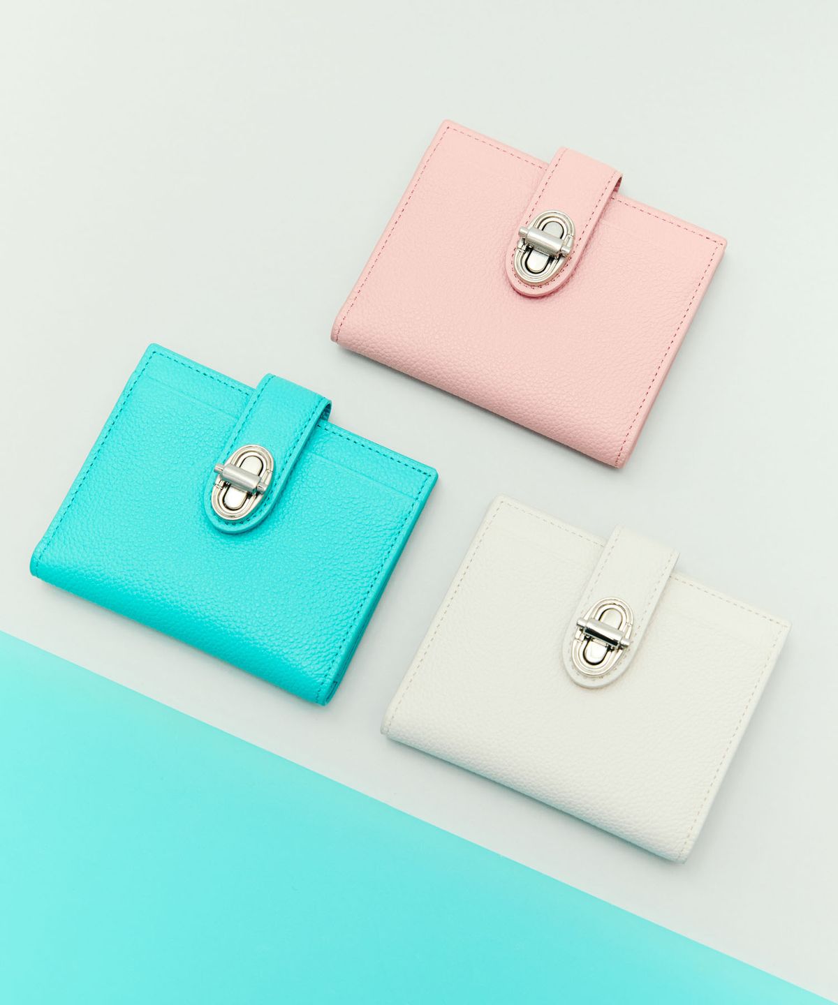 질스튜어트액세서리(JILLSTUART ACC) [AUBE] 가죽 오브 장식 베루형 지폐지갑 4color