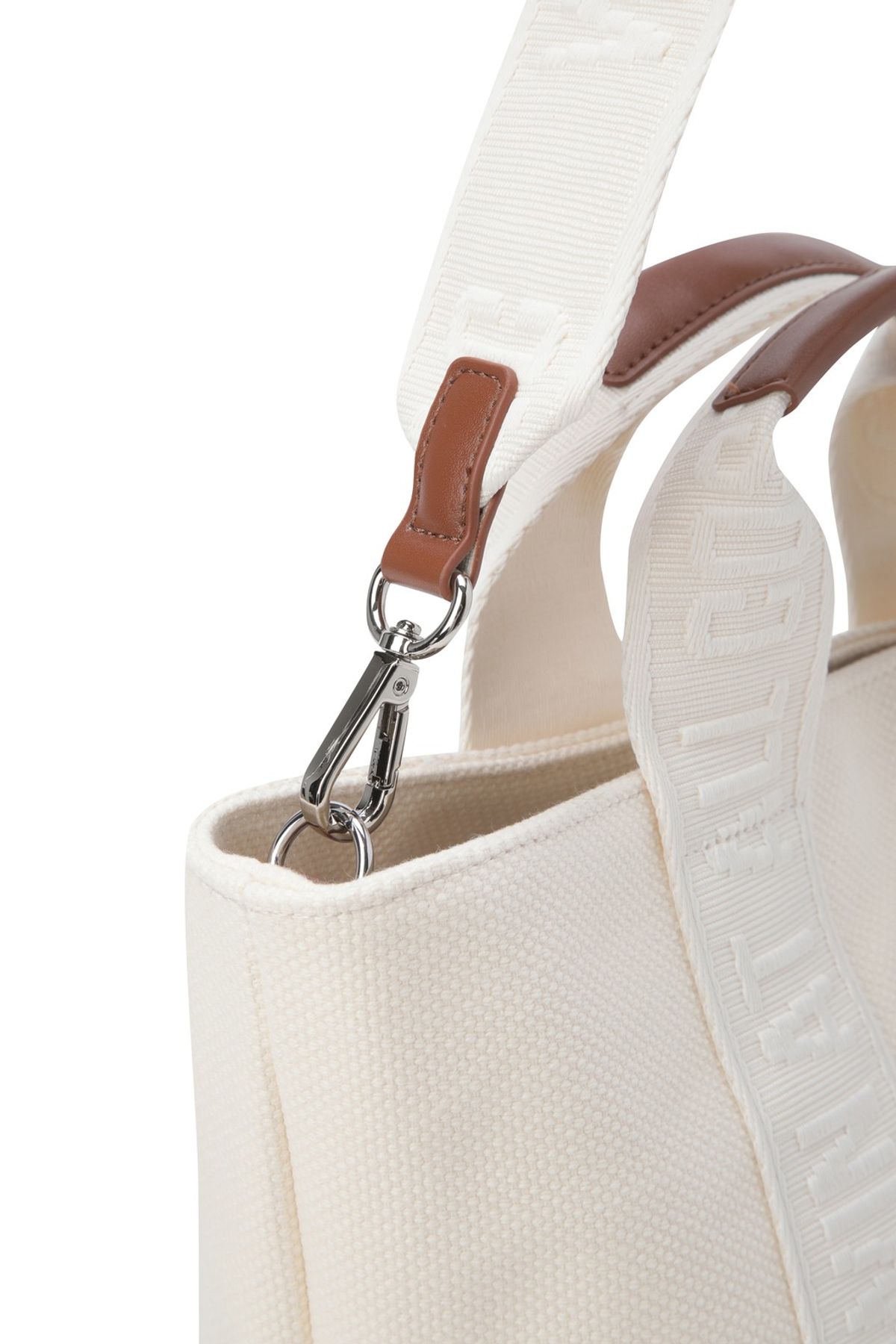 왁(WAAC) Women Logo Tote Bag_WGBAX25611IVX