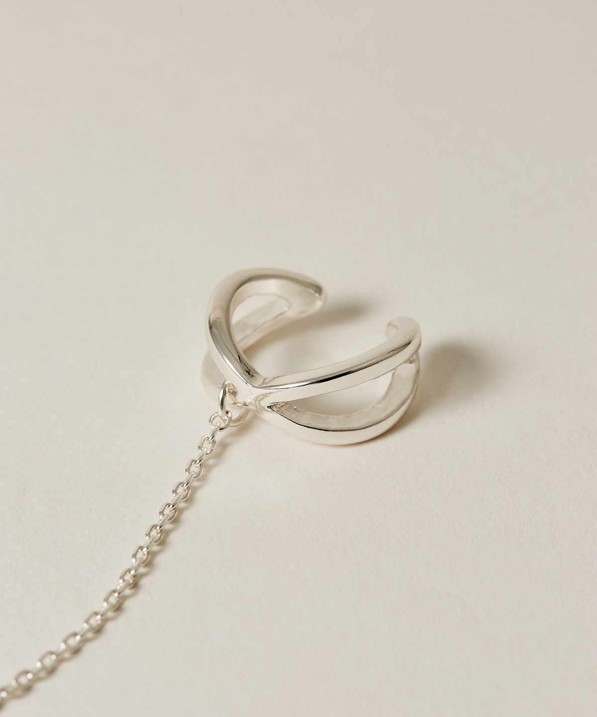 노비스도쿄(NOVICE TOKYO) 체인 크로스 이어 커프 Chain Cross Ear Cuff  / Silver