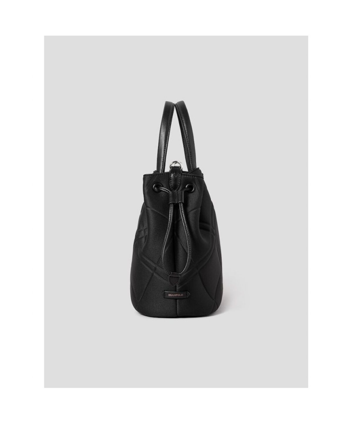 빈폴 액세서리(BEANPOLE ACCESSORY) 볼레 네오프렌 드로우스트링 토트백  블랙
