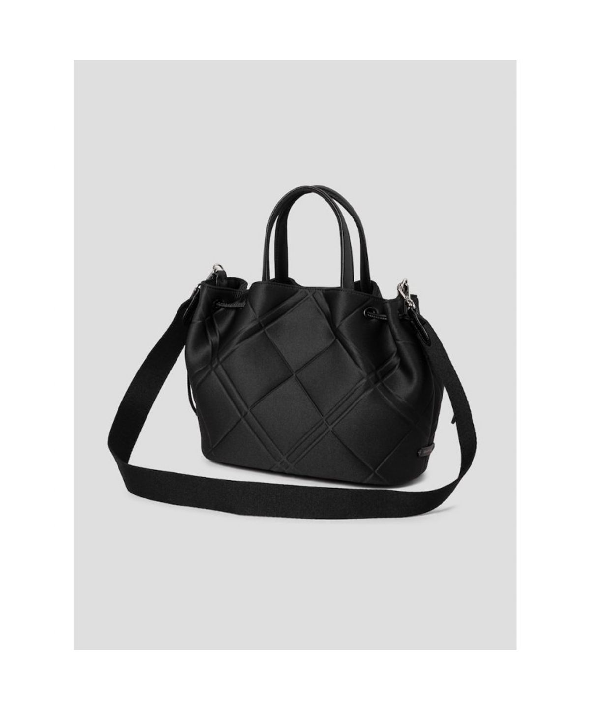 빈폴 액세서리(BEANPOLE ACCESSORY) 볼레 네오프렌 드로우스트링 토트백  블랙