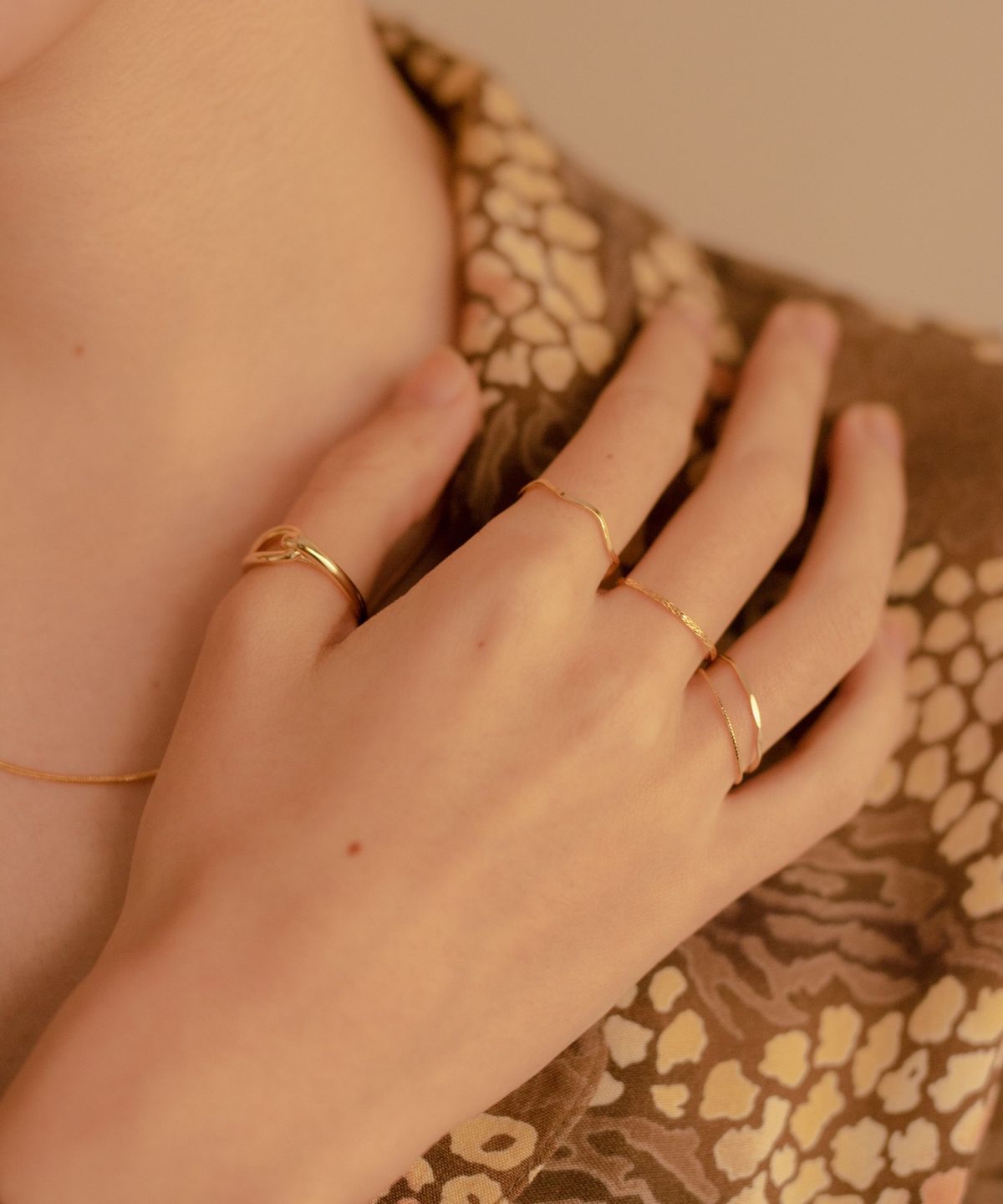 노비스도쿄(NOVICE TOKYO) 변형 협링 5세트 Deformed Narrow Rings 5 set  / Gold