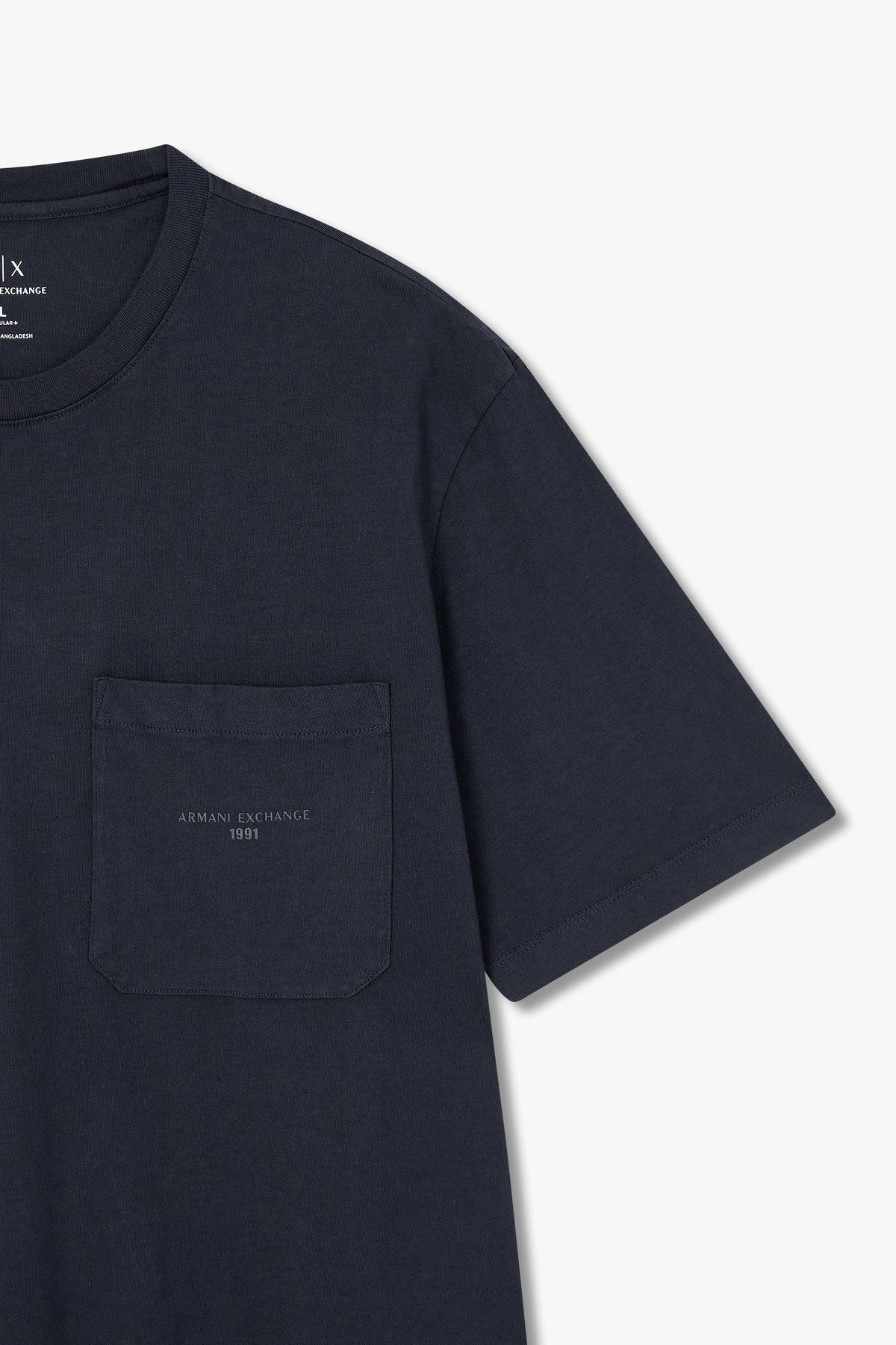 아르마니 익스체인지(ARMANI EXCHANGE) 남성 숏 슬리브 포켓 코튼 티셔츠_다크 네이비 A415330002