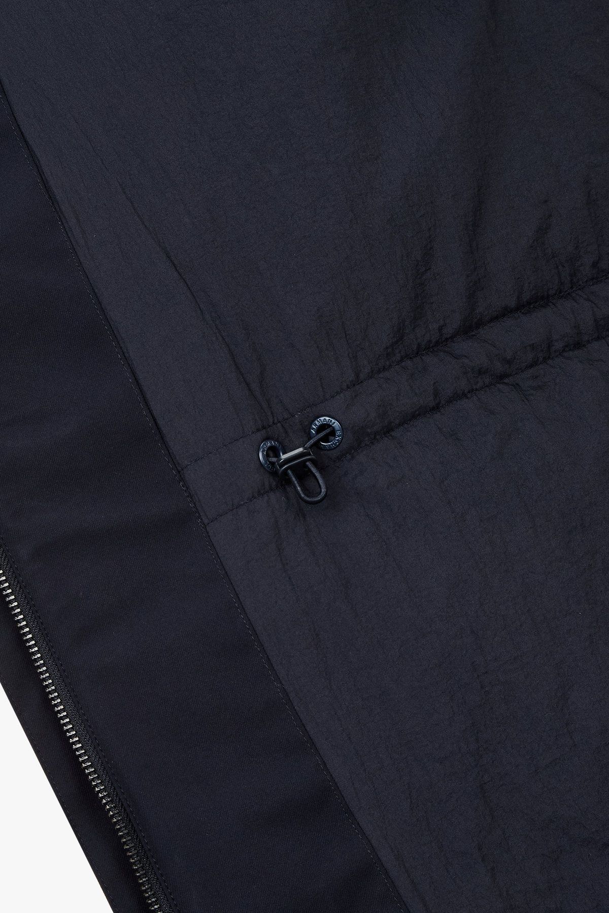 아르마니 익스체인지(ARMANI EXCHANGE) 남성 플랩 포켓 히든 후디드 자켓_다크 네이비 A415310018