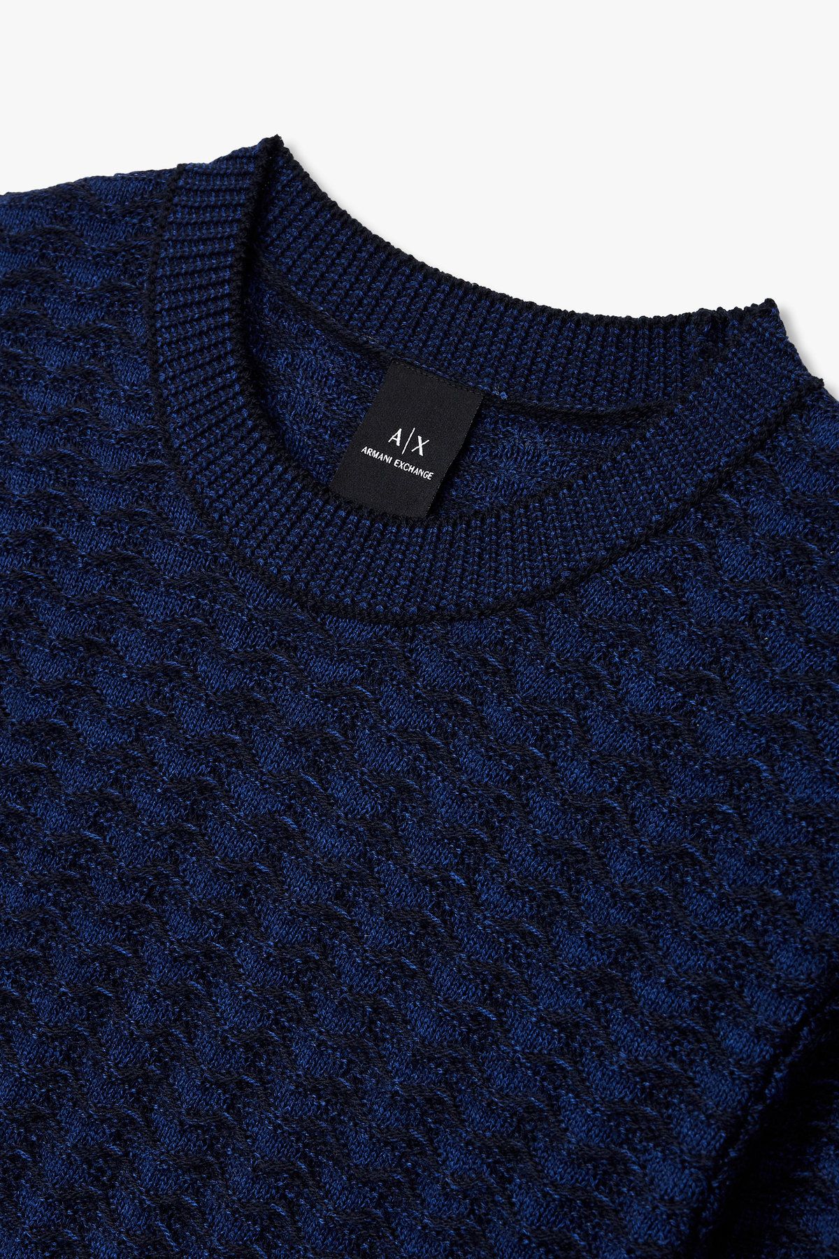 아르마니 익스체인지(ARMANI EXCHANGE) 남성 울 블렌드 엠보 롱 슬리브 니트_다크 네이비 A415332012