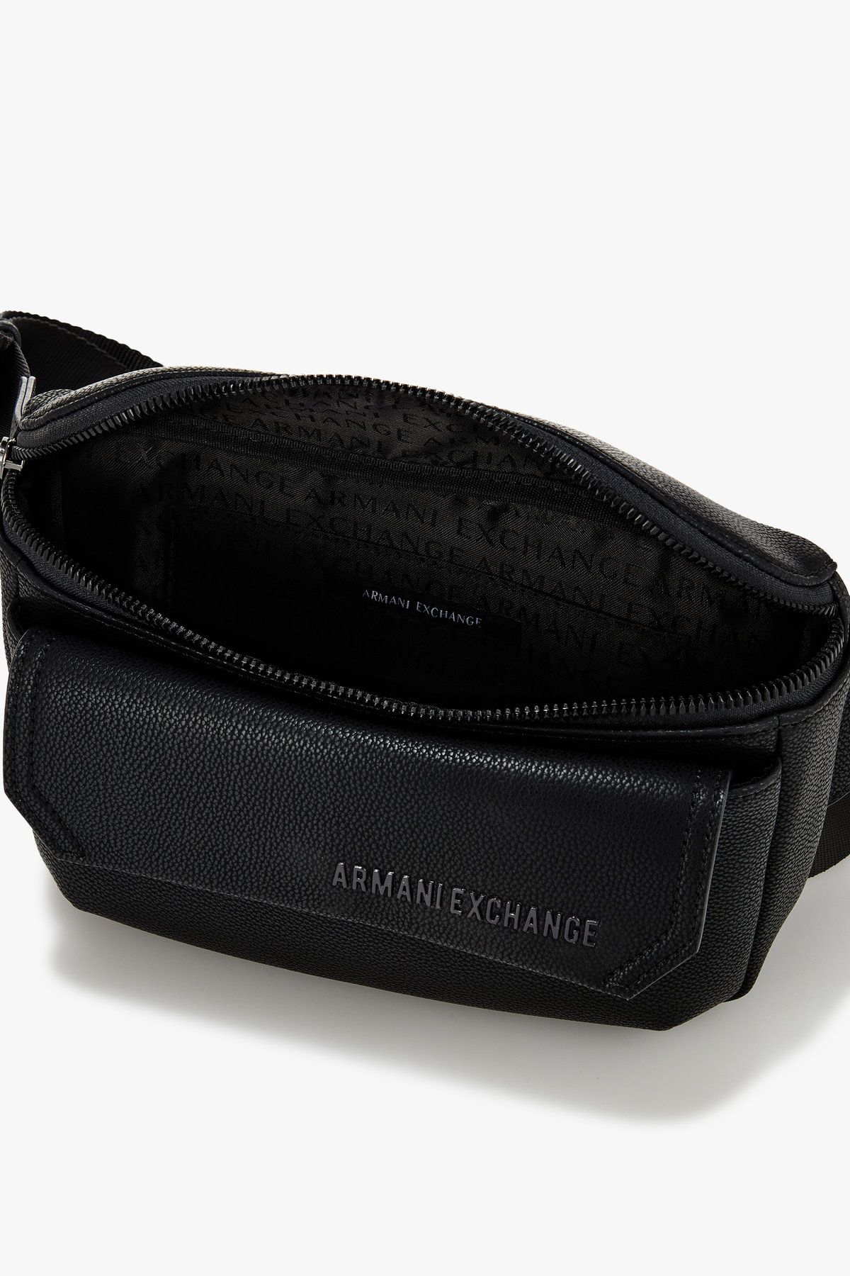 아르마니 익스체인지(ARMANI EXCHANGE) 남성 로고 포켓 범백_블랙 A415370003