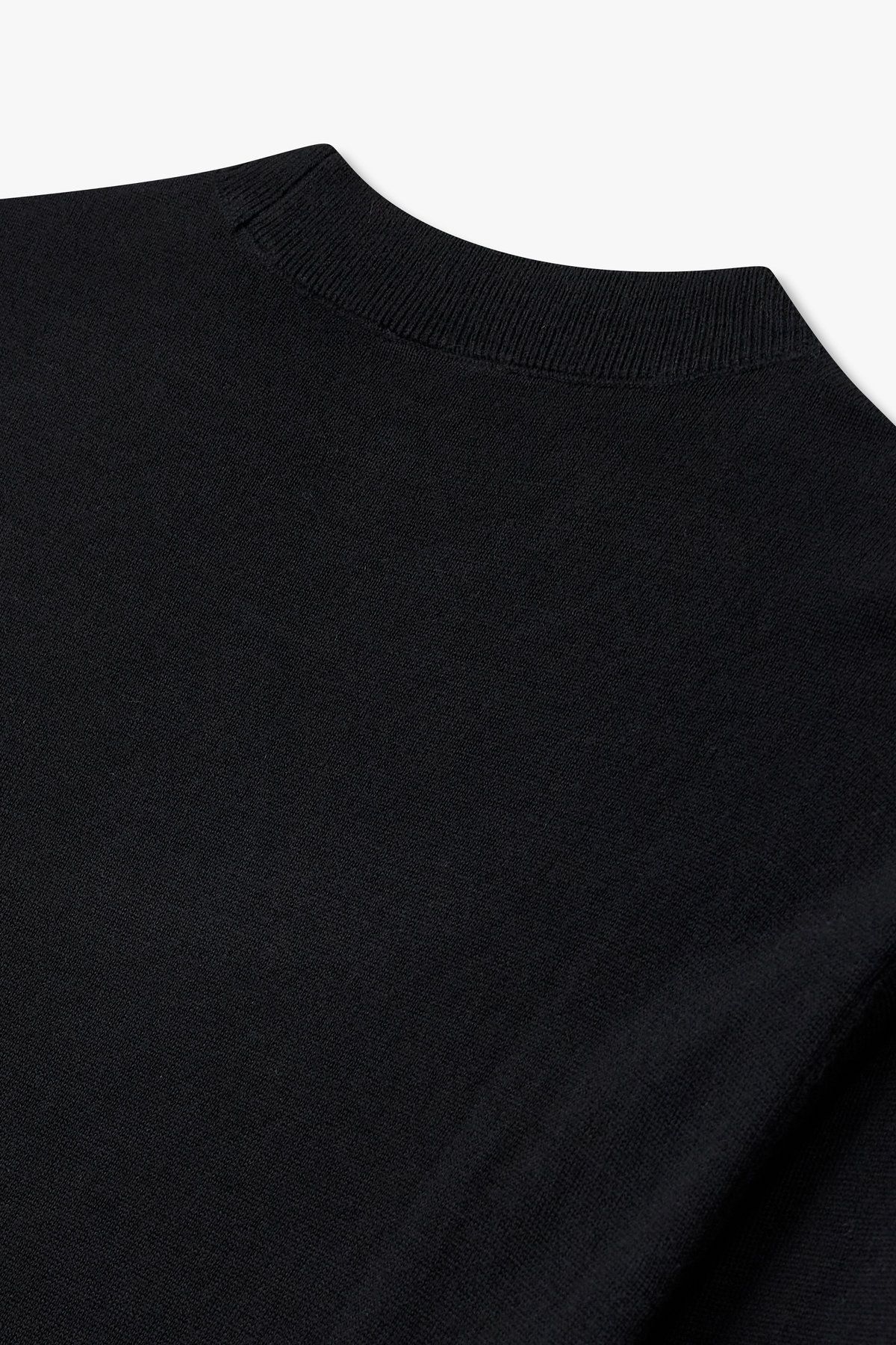 아르마니 익스체인지(ARMANI EXCHANGE) 남성 퍼프 로고 패치 니트 풀오버_블랙 A415332015