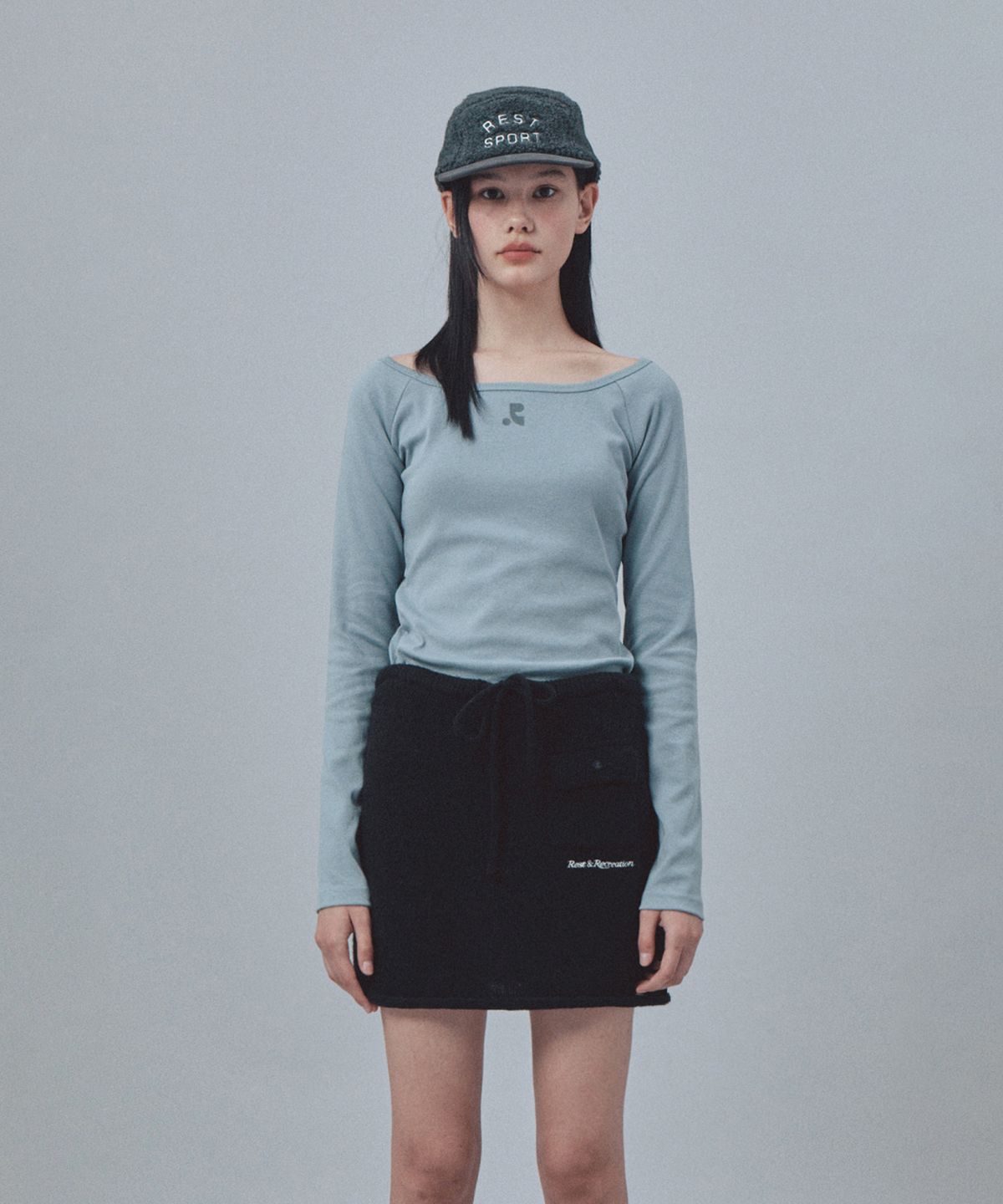 레스트앤레크레이션(REST&RECREATION) U-NECK RAGLAN TOP - BLUE
