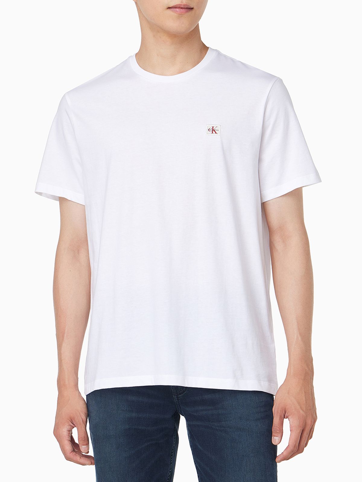 캘빈클라인 진(CALVIN KLEIN JEANS) 클래식핏 뱃지 로고 반팔 티셔츠 4RC272G YAF