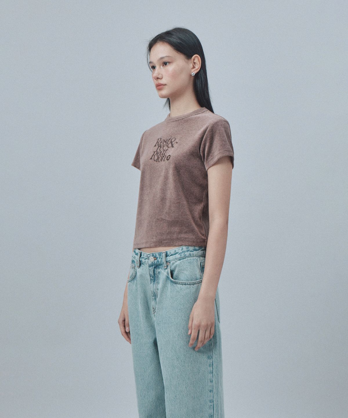 레스트앤레크레이션(REST&RECREATION) VELVET LOGO T-SHIRT - BROWN