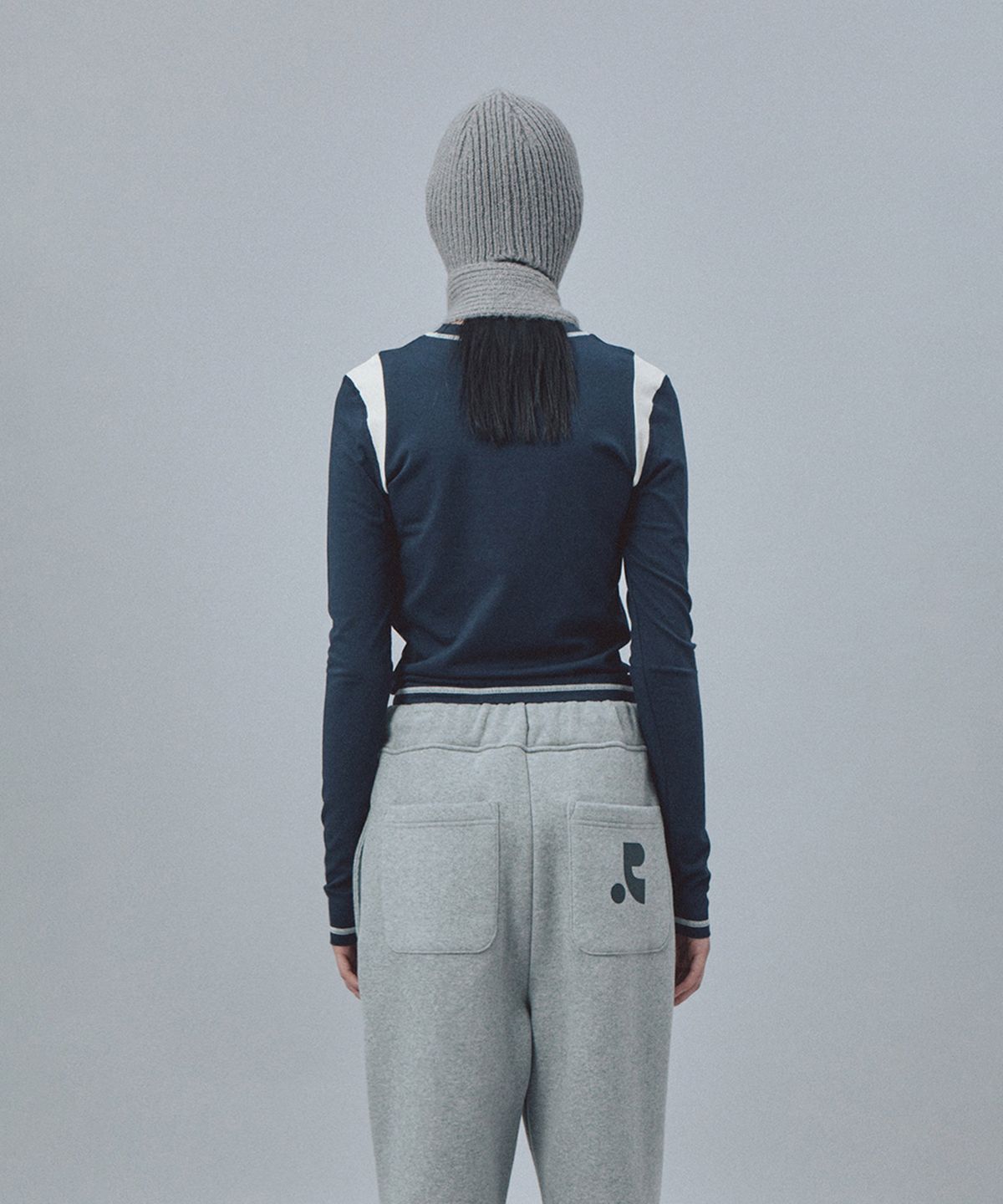 레스트앤레크레이션(REST&RECREATION) COLORATION TOP - NAVY
