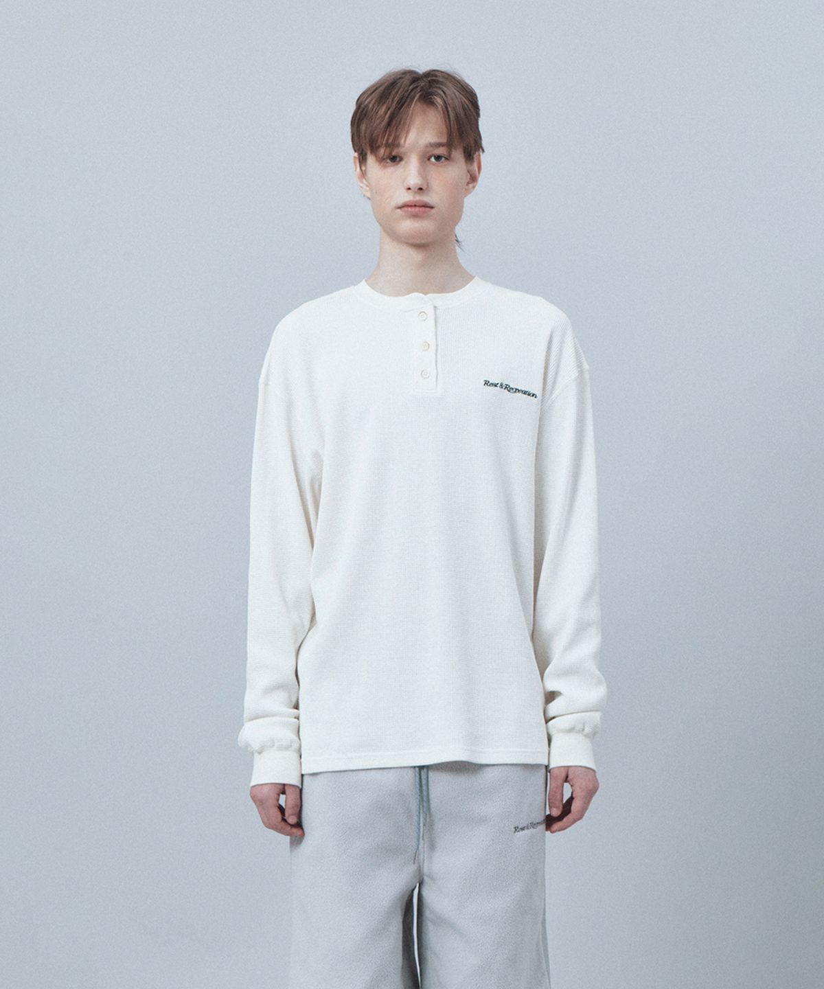 레스트앤레크레이션(REST&RECREATION) HENLEY NECK TOP - IVORY